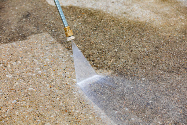 Best Gas Station Cleaning  in Ara, AL